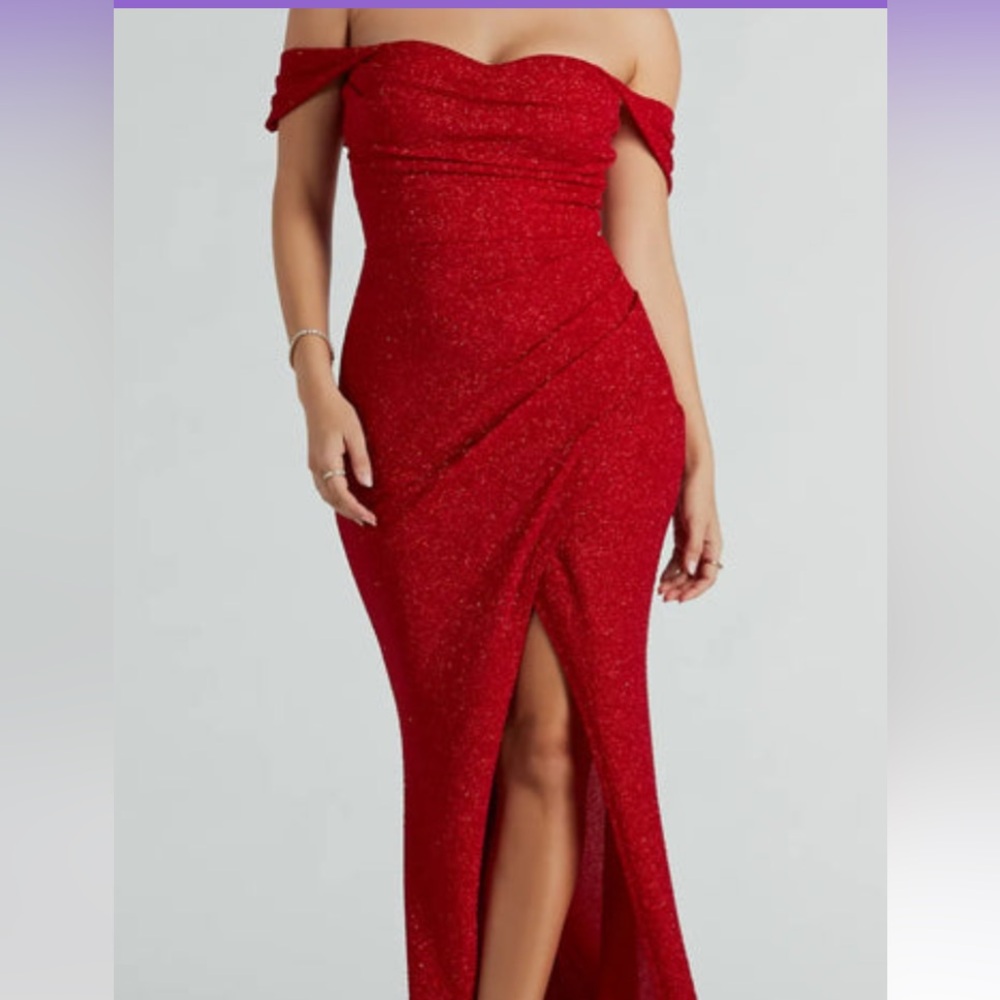 Red prom dress